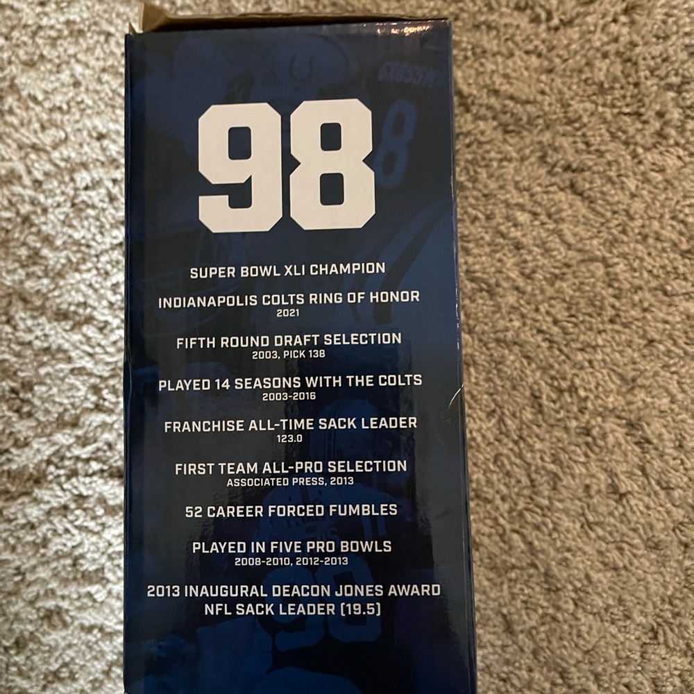 Robert Mathis Bobble Head - Picture 4 of 5